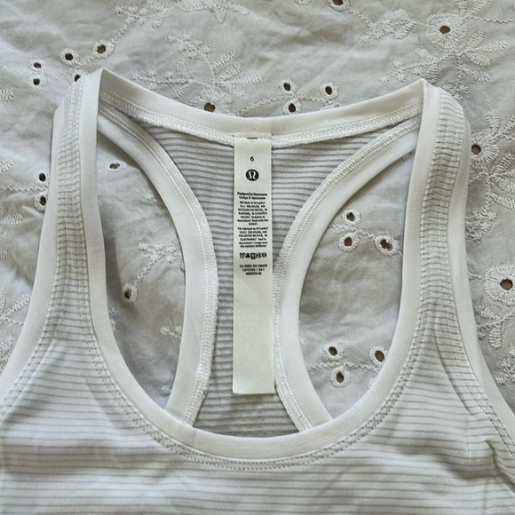 Lululemon Top - Picture 5 of 9